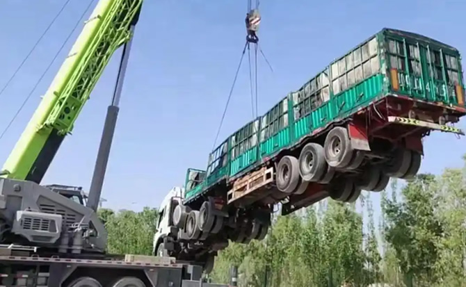 东至道路脱困救援案例